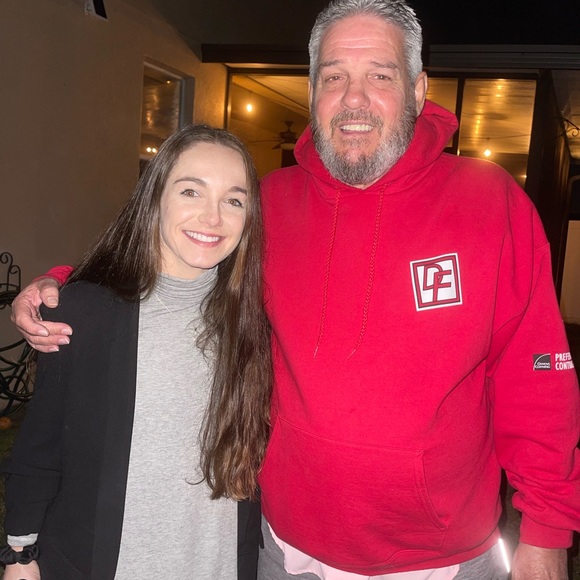 Meet your Posher, Elyssa - Picture 4 of 6